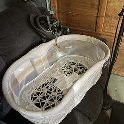 Halo bassinets Swivel Sleeper  