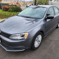 2012 VOLKSWAGEN JETTA 2.0L APPLE CARPLAY BACKUP CAM CLEAN TITLE 35MPG