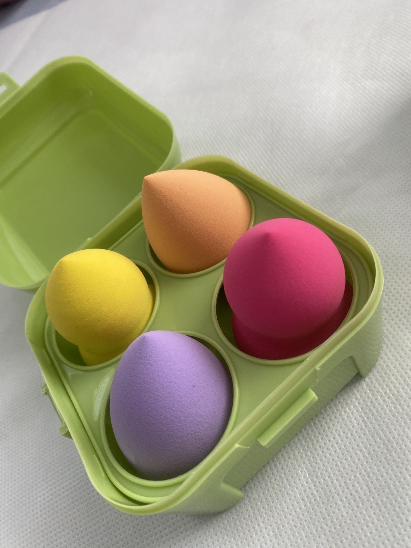 4pcs Makeup Sponge Blender Blending Puff Flawless with box