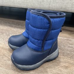Snow Boots 