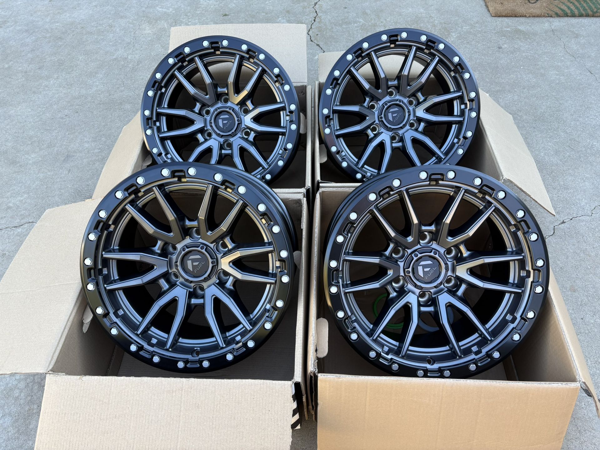 17” INCH FUEL REBEL OFF ROAD STYLE GUNMETAL TITANIUM FINISH WHEELS/RIMS 6 LUG CHEVY GMC TACOMA SILVERADO