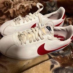 Mens Nike Cortez Size 11