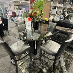 5 Pc Dining Table 