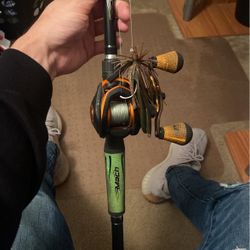 Lew’s Bait caster Rod And Reel