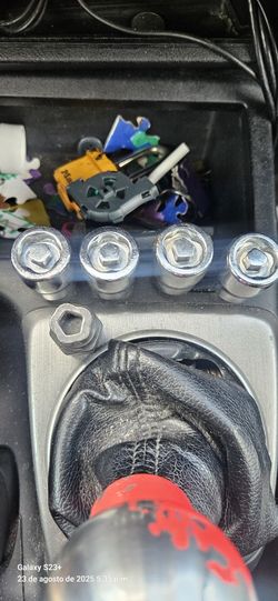 Lug Nuts