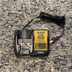 Dewalt Charger