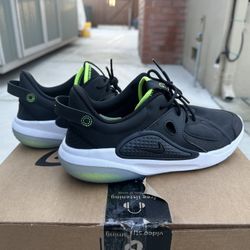 Nike Running Shoes Size 9