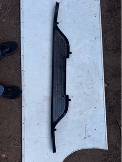 99-2006 Chevy Silverado bumper pad