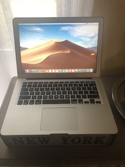 MacBook Air 13 BEAUTY & BEAST