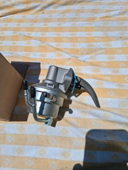 Toyota 22r fuel pump