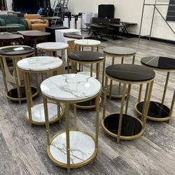 Side Table / Mesa auxiliar
