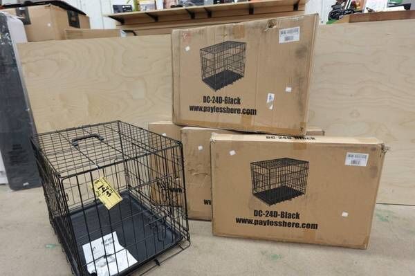 FDW 24″ Dog Crate Kennel for Small Dogs in Black