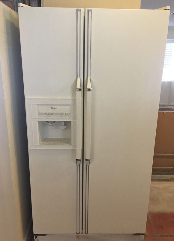 Whirlpool Model ED25PQ Refrigerator/Freezer