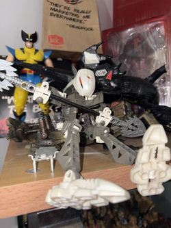Bionicle Action Figure 20$