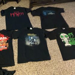 Women’s Small Haunted House T-Shirts