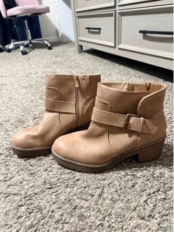 Torrid size 12 ankle boots