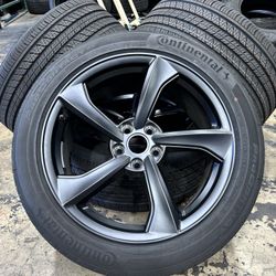 4x 2026 Tesla Model Y Juniper Rims Crossflow 19X9.5 Continental 255/45R19 99% 