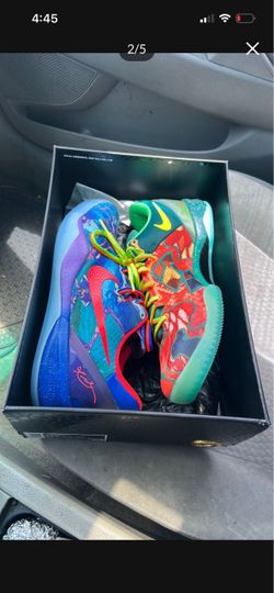 Nike Kobe 8 Multicolor Basketball Sneakers