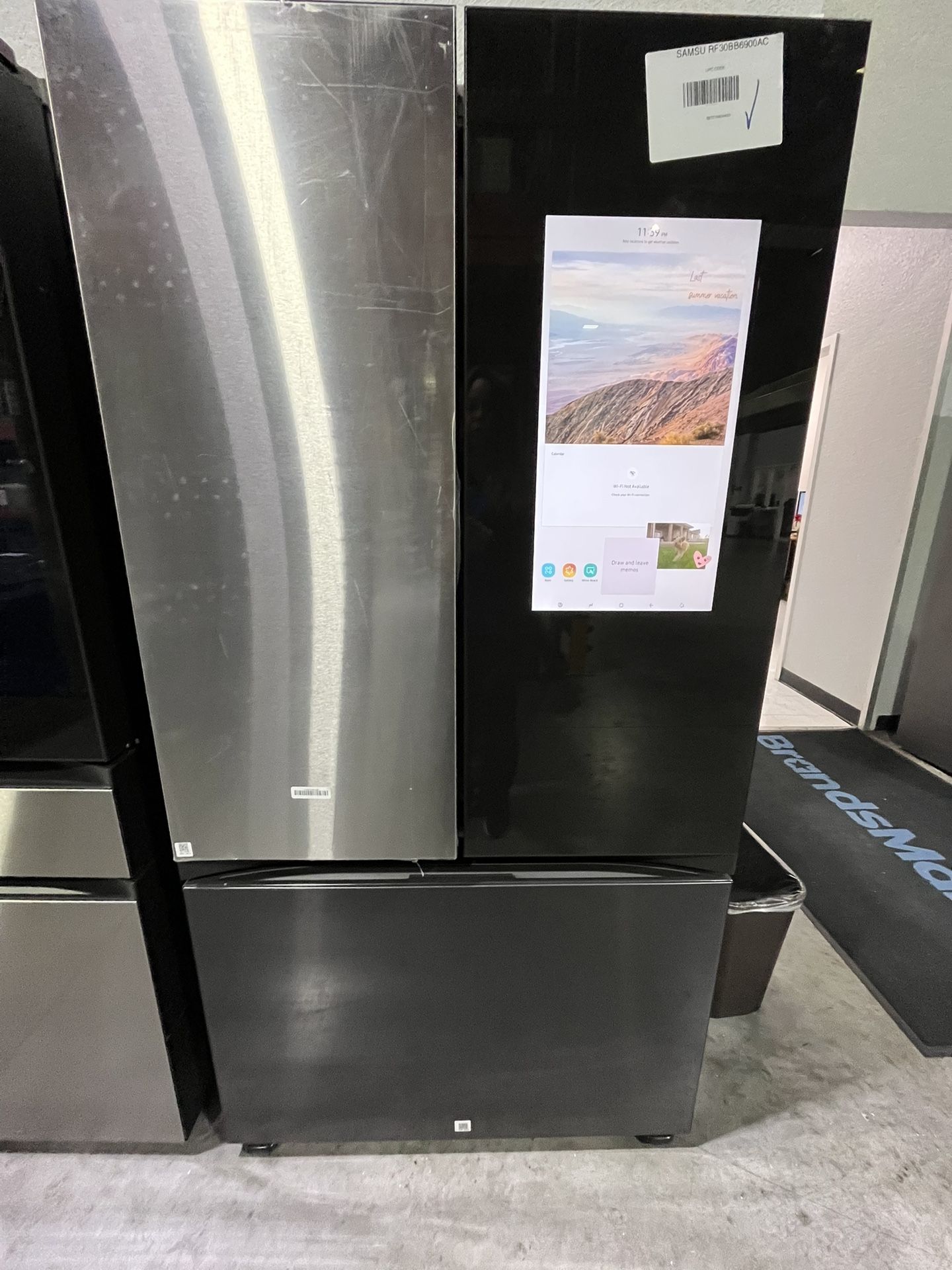 Samsung RF30BB6900 Bespoke French Door Full depth Refrigerator 30 cu. ft.– Family Hub Panel – (with Customizable Door Panel Colors) MSRP 3299