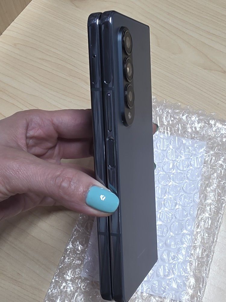 Samsung Galaxy Fold4 512GB Unlocked. Firm Price. Store Pick Up Only.