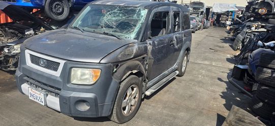 2005 Honda Element