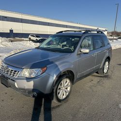 2011 Subaru forester Limited