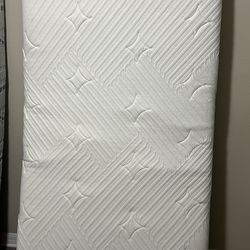 Member’s Mark Twin XL Memory Foam Mattress