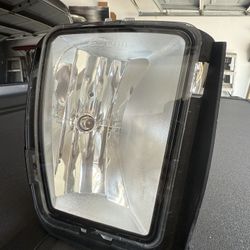 2013-2018 OEM Ram Fog Lights With Bulbs