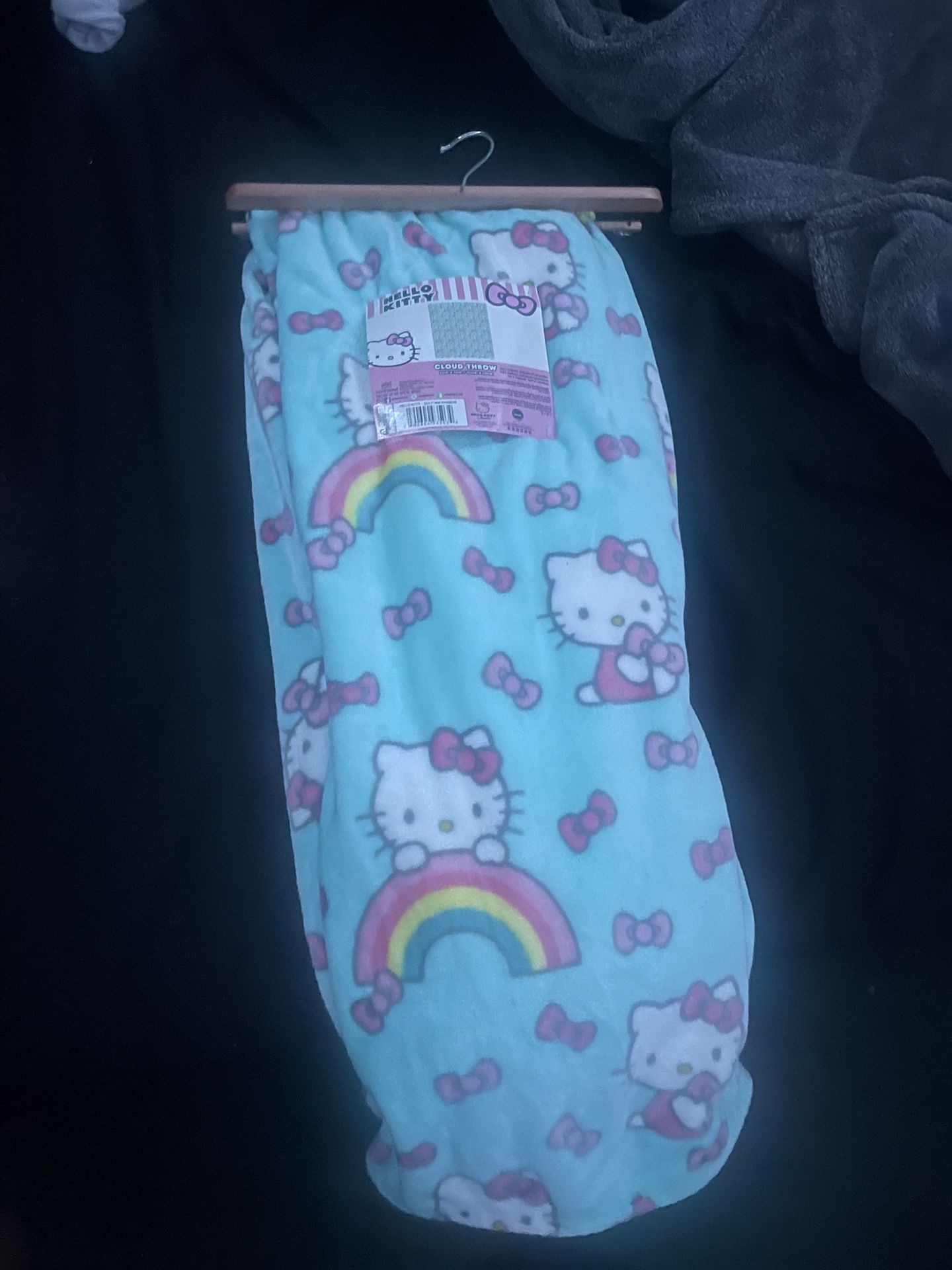 hello kitty blanket