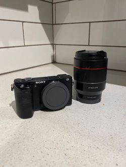 Sony A6500 Mirrorless Camera W/ Samyang lens 50mm 1.4