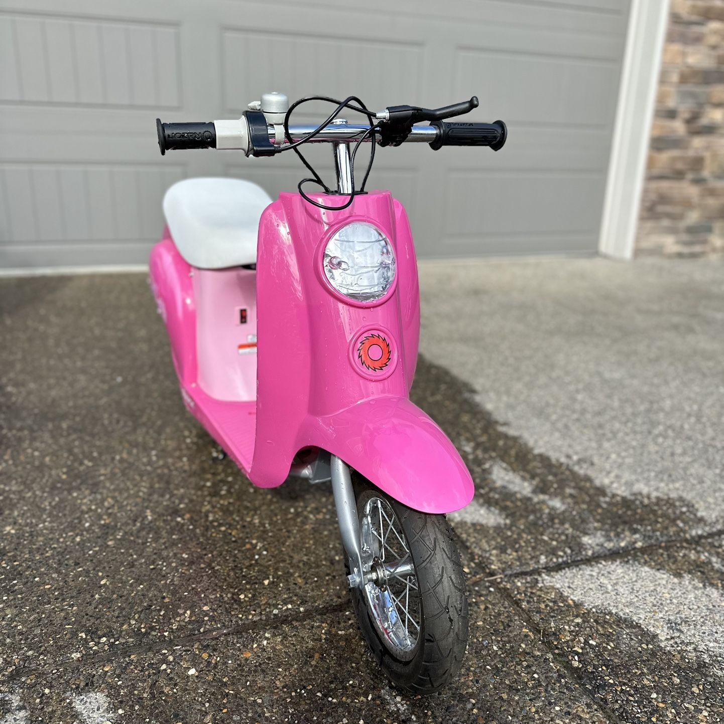 Pink Electric 24V Razor Moped