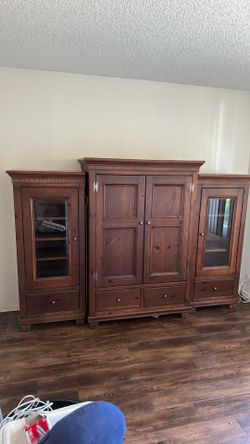 Wall unit