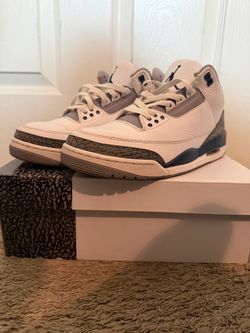 Air Jordan 3 midnight navy’s