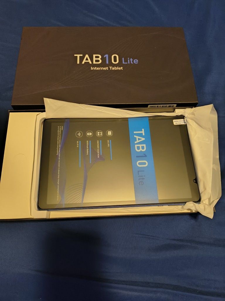 Brand New Internet Tablet New With Charger