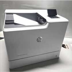 NEW  HP Color LaserJet Enterprise M652 printer