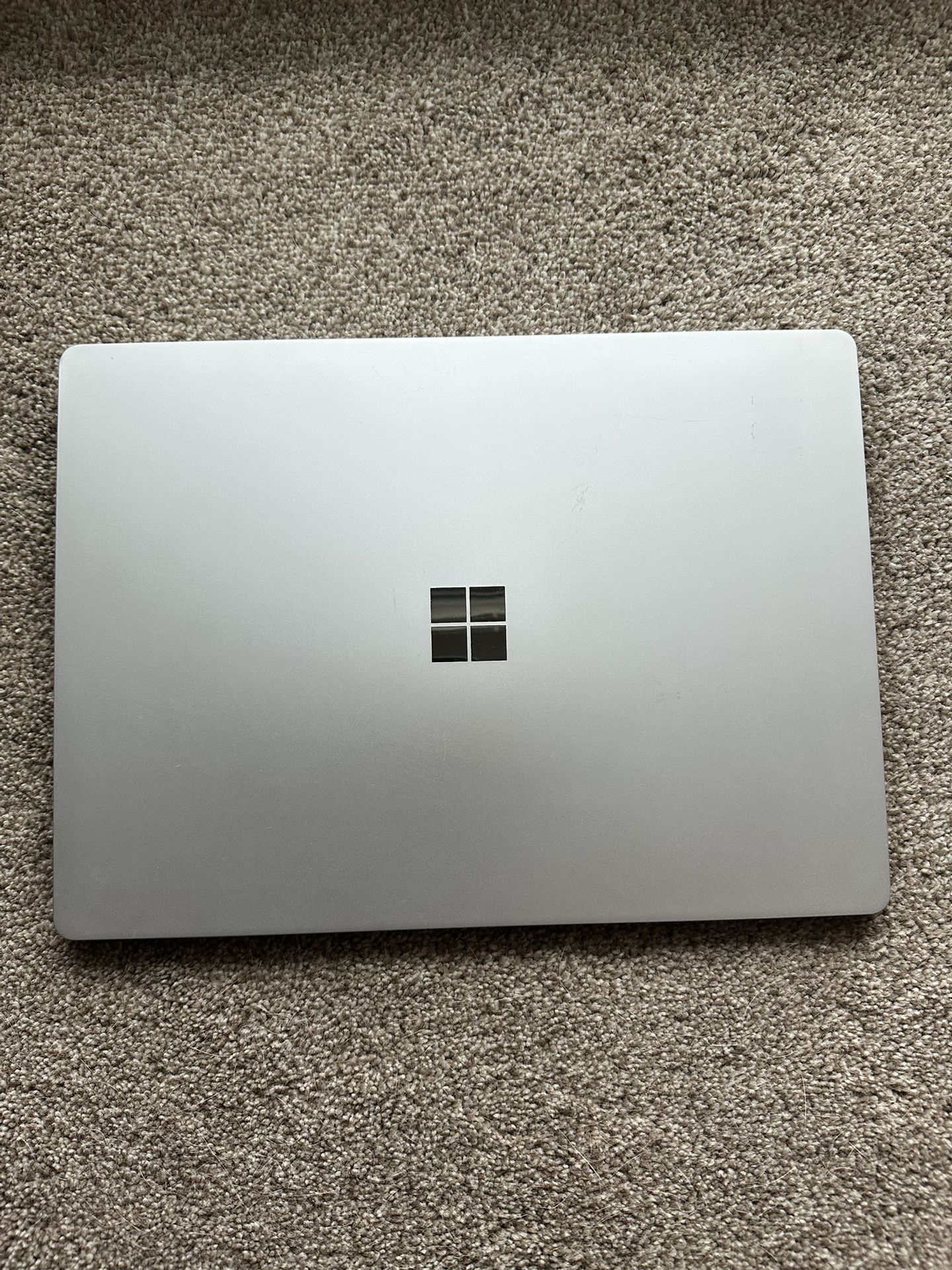 Microsoft Surface Laptop 2