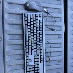Cyber Power Keyboard And Mouse 