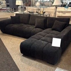 New sectional in box 📦 998
