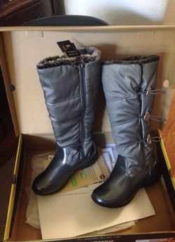 Khombu winter boots size 7m