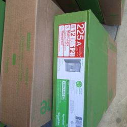 Sqaure D 225 Amp Subpanel Load Center Plug On Neutral  Nema3. 