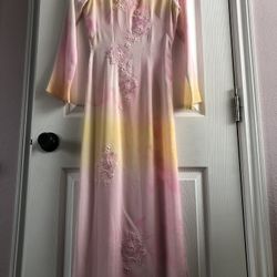 Vietnamese Tradition dress- fit size 0-4