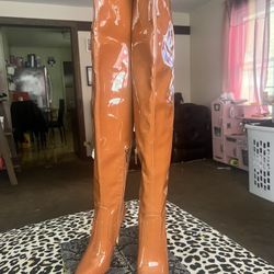 High Thigh Boots Size 6 