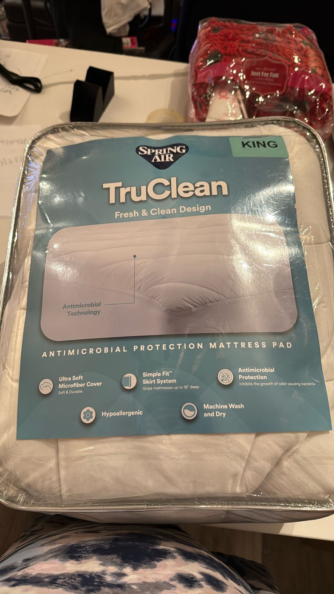 KING SIZE MATTRESS PAD WHITE