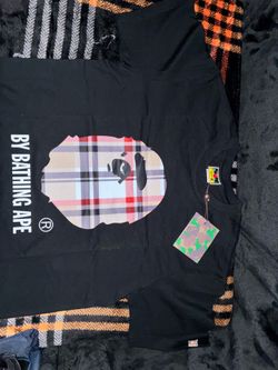 Burrberry/bape size/m w/bag