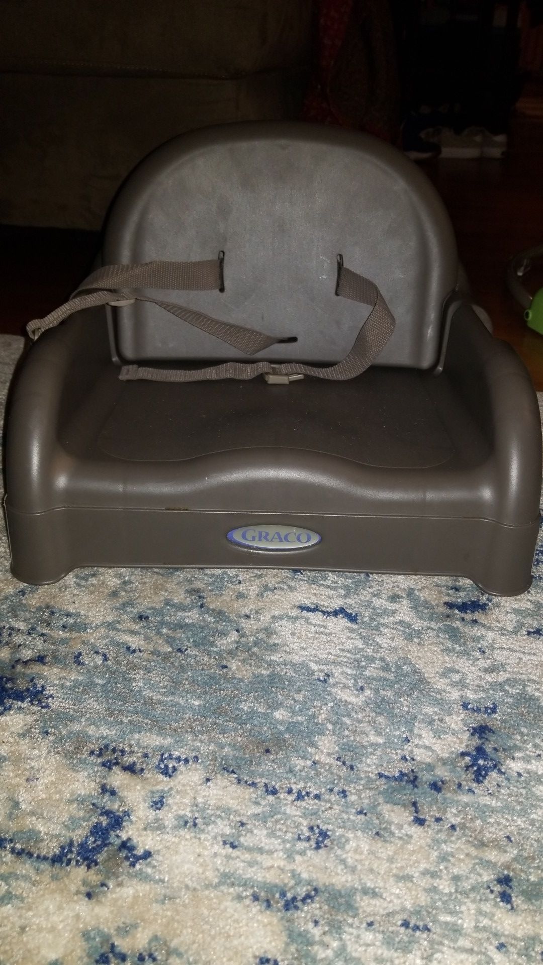 Graco booster seat for feeding