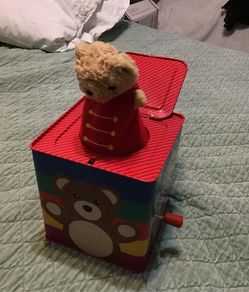 F.A.O Schwartz. Teddy. Bear Musical Jack In The Box. Has few very sm dent. It work perfect