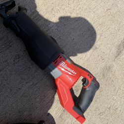Milwaukee Reciprocating Saw