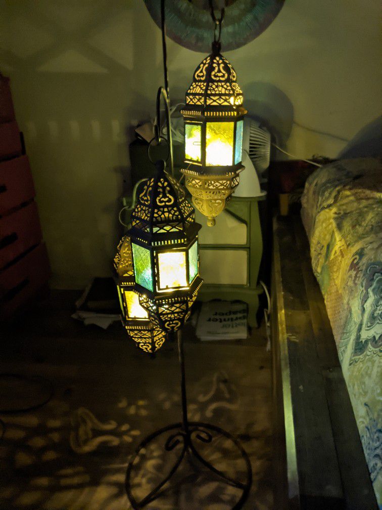 Moroccan Hanging Lanterns On Metal Stand