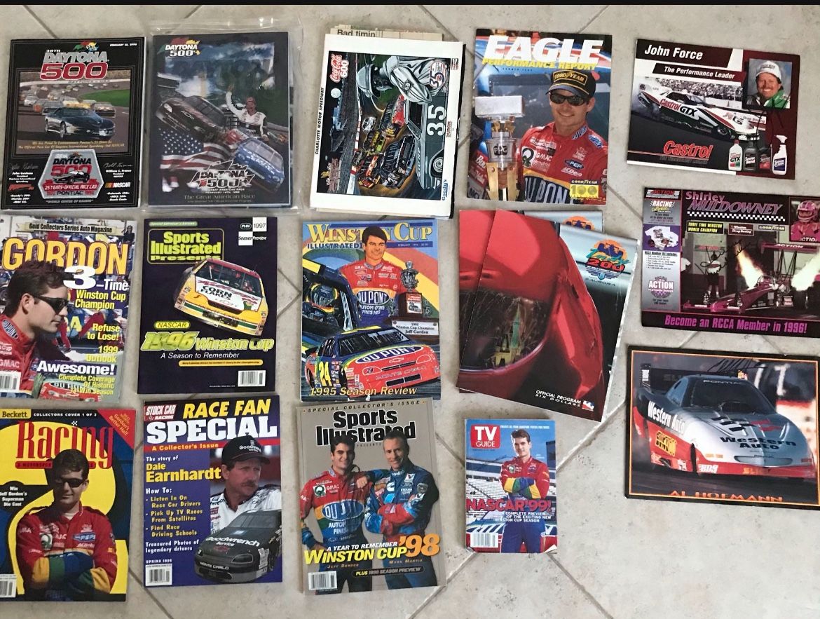 NASCAR/NHRA Collectible Programs/Magazines