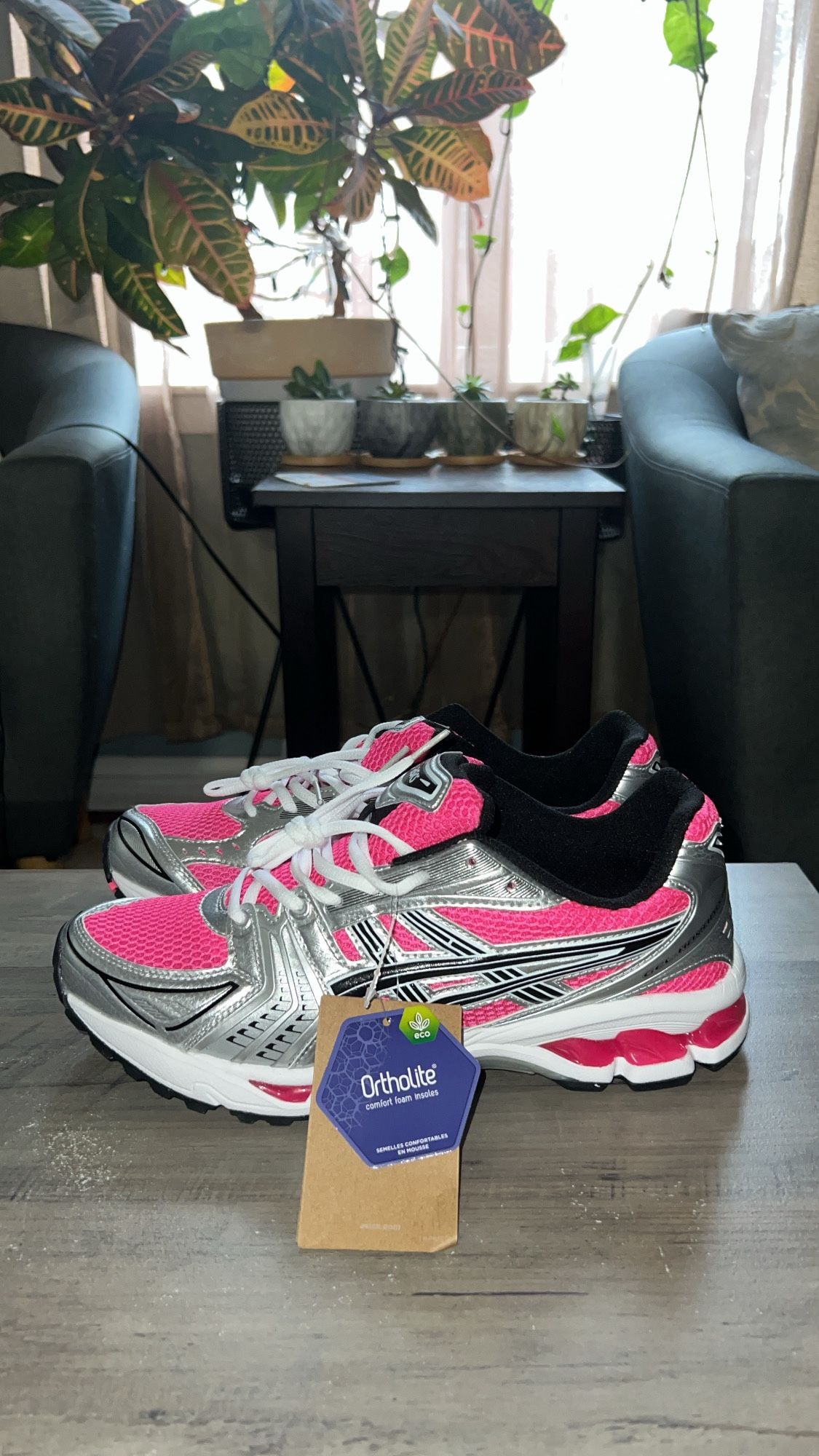 ASICS Gel Kayano 14 P!nk Glow Sz 11
